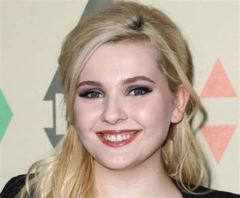 Abigail Breslin Nude: Porn Videos & Sex Tapes @ xHamster